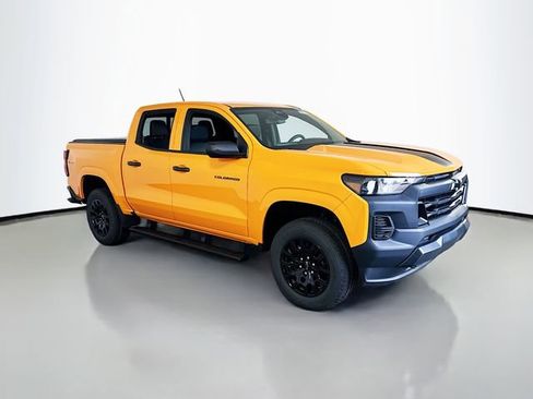 New 2026 Chevrolet Colorado W/T AWD/4WD image 2