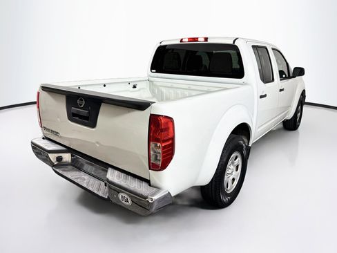 Used 2016 Nissan Frontier S RWD image 9