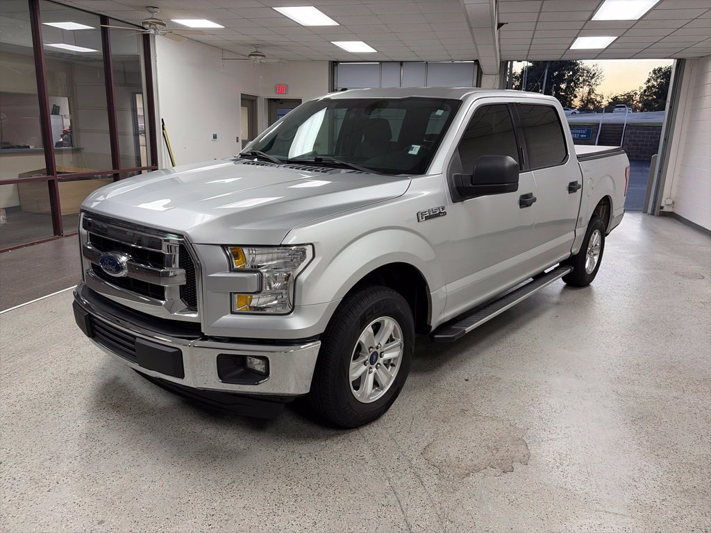 Used 2017 Ford F150 XLT RWD image 9