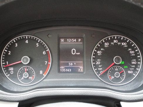 Used 2012 Volkswagen Passat 2.5 SE image 16