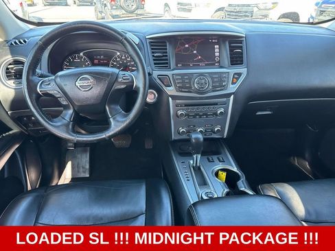 Used 2018 Nissan Pathfinder SL w/ Midnight Edition Package AWD/4WD image 9