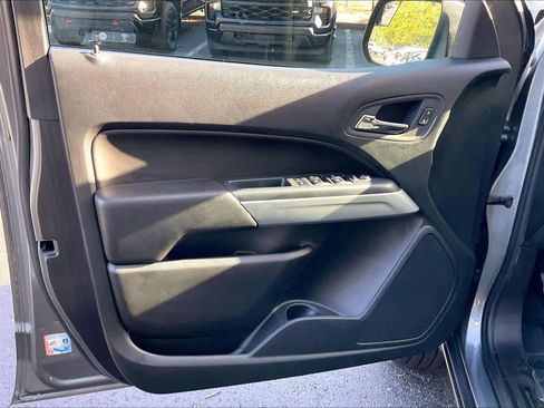 Certified 2022 Chevrolet Colorado LT w/ LT Convenience Package image 22