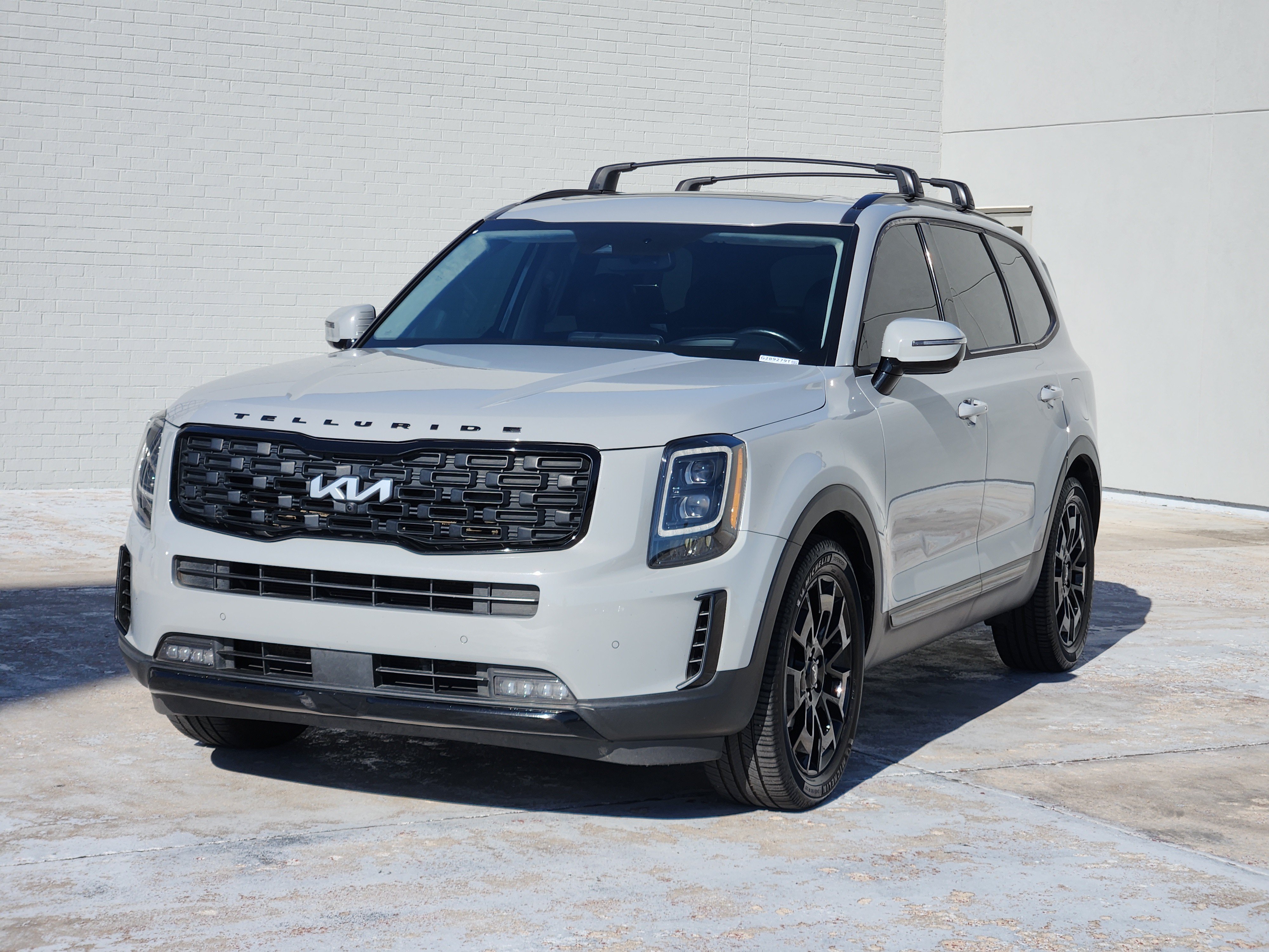 Used 2022 Kia Telluride SX w/ SX Prestige Package AWD/4WD image 4