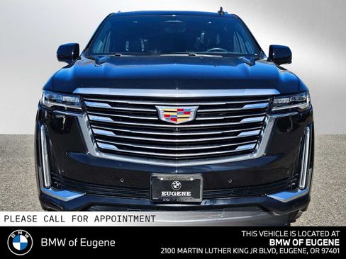 Used 2024 Cadillac Escalade ESV Premium Luxury Platinum AWD/4WD image 8