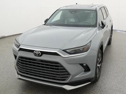 New 2026 Toyota Grand Highlander AWD Hybrid image 16