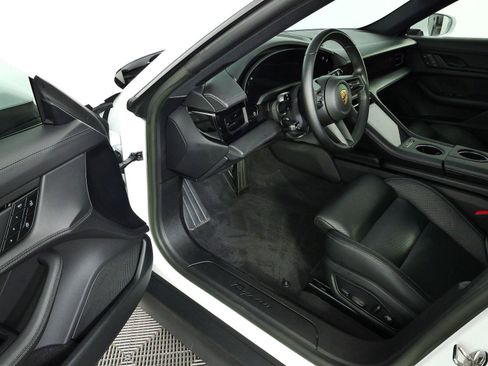 Used 2023 Porsche Taycan RWD image 7