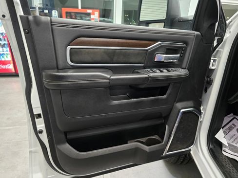 Used 2024 RAM 2500 Laramie w/ Safety Group AWD/4WD image 15