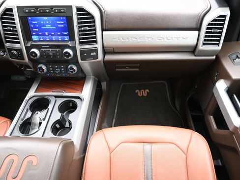 Used 2020 Ford F350 King Ranch w/ King Ranch Ultimate Package image 41