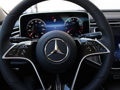 New 2026 Mercedes-Benz E 450 4MATIC Sedan image 12