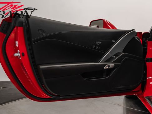 Used 2019 Chevrolet Corvette Stingray Convertible Z51 2LT image 29
