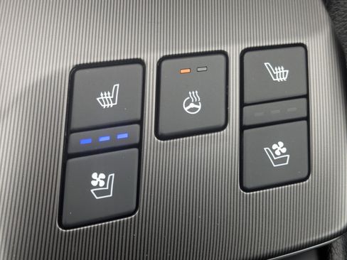 Used 2026 Kia Sportage SX image 26