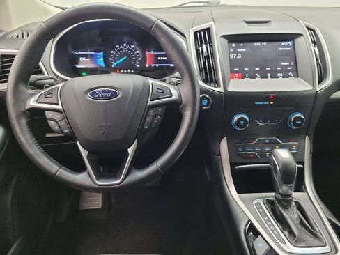 Used 2017 Ford Edge SEL w/ Equipment Group 201A AWD/4WD image 22