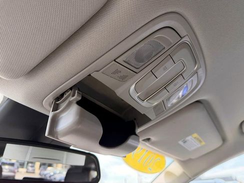 Used 2019 Hyundai Santa Fe SEL image 30