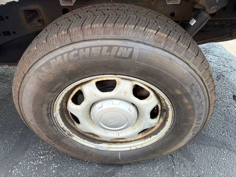 Used 2017 Ford F150 XL RWD image 23
