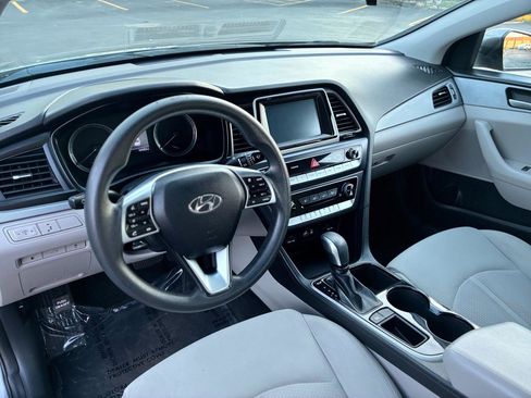 Used 2019 Hyundai Sonata SE FWD image 11
