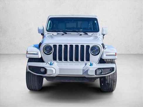 Used 2023 Jeep Wrangler Unlimited Sahara image 2