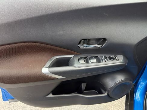 Used 2024 Nissan Kicks SR FWD image 26