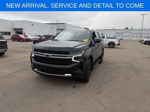 Used 2021 Chevrolet Tahoe LS AWD/4WD image 2