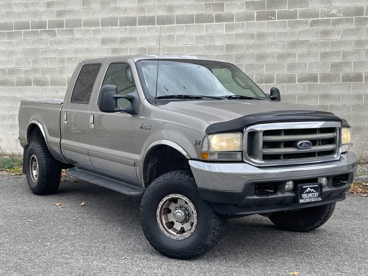 Used 2003 Ford F250 XLT AWD/4WD image 1