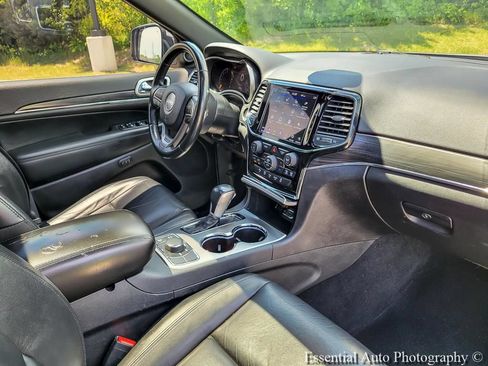 Used 2020 Jeep Grand Cherokee Limited AWD/4WD image 33