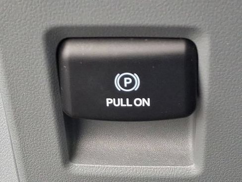 Used 2023 Ford F150 XLT w/ Trailer Tow Package AWD/4WD image 24