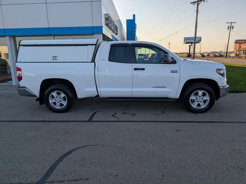 Used 2021 Toyota Tundra image 3