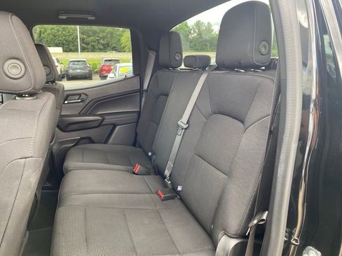 Used 2023 Chevrolet Colorado LT AWD/4WD image 24