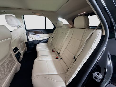 Used 2024 Mercedes-Benz GLE 450e 4MATIC w/ Warmth & Comfort Package image 25