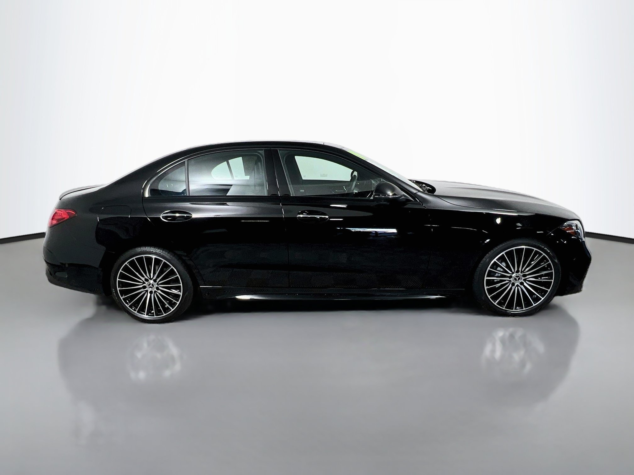 Used 2024 Mercedes-Benz C 300 Sedan w/ AMG Line w/ Night Package image 3