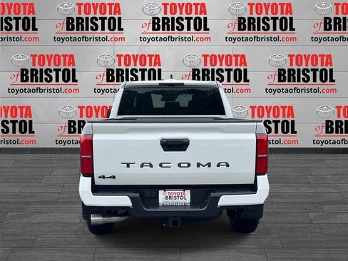 New 2026 Toyota Tacoma TRD Off-Road AWD/4WD image 5