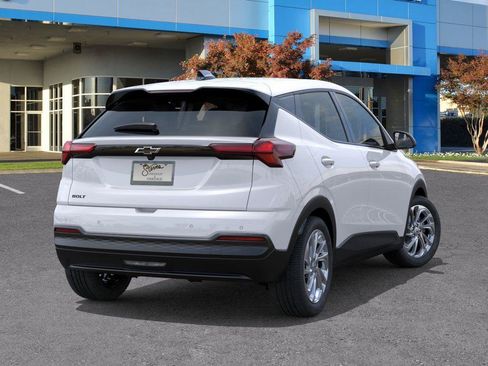 New 2027 Chevrolet Bolt LT FWD image 4