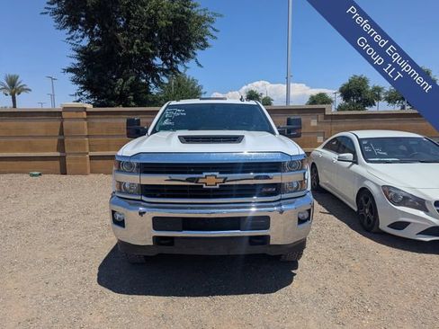 Used 2017 Chevrolet Silverado 3500 LT w/ LT Convenience Package AWD/4WD image 3