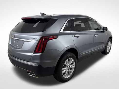 Used 2021 Cadillac XT5 Luxury FWD image 3