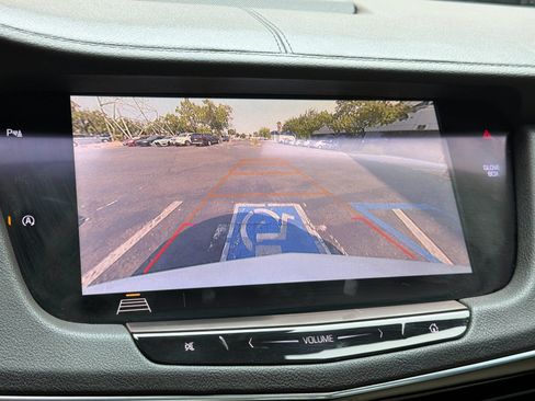 Used 2020 Cadillac CT6 Luxury w/ LPO, Premium Carpet Package AWD/4WD image 18