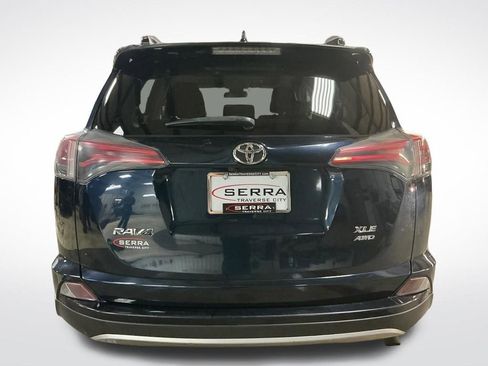 Used 2017 Toyota RAV4 XLE w/ Plus Special Value Package AWD/4WD image 4