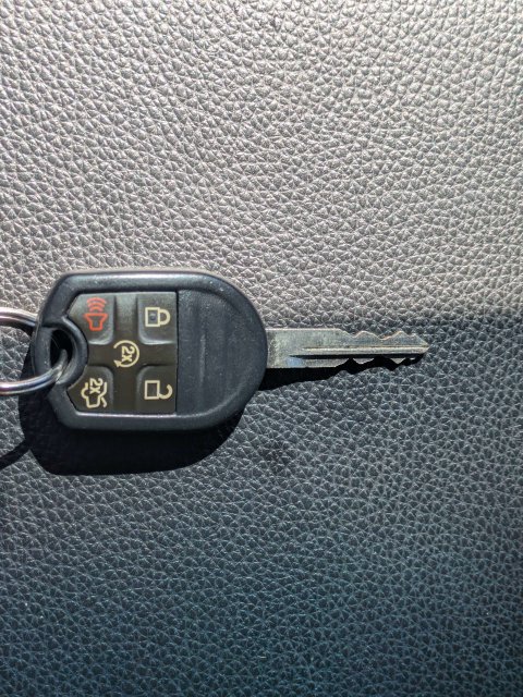 Used 2015 Ford Expedition XLT w/ Equipment Group 202A AWD/4WD image 35
