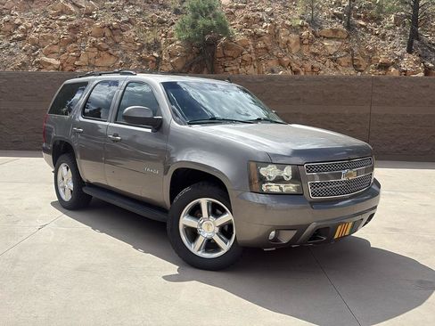 Used 2011 Chevrolet Tahoe LT AWD/4WD image 3