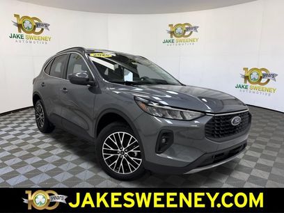 Used 2025 Ford Escape SE