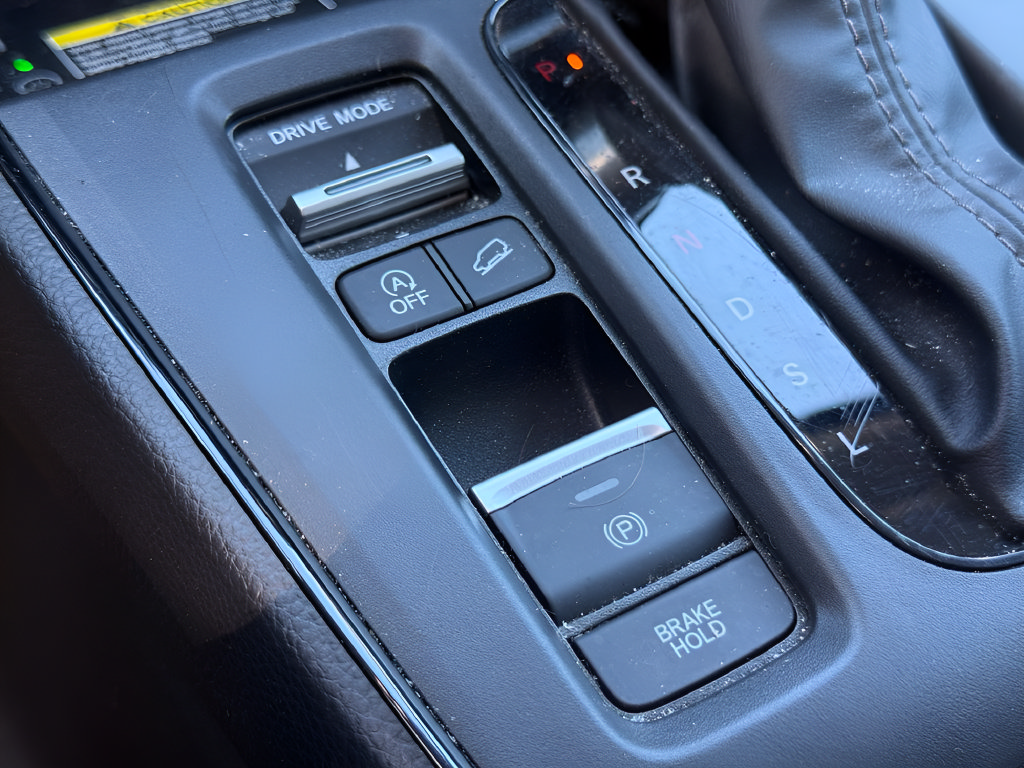 Used 2025 Honda CR-V EX-L image 31