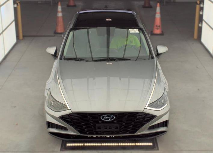 Used 2020 Hyundai Sonata SEL FWD image 2
