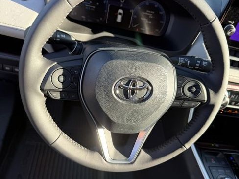 Certified 2025 Toyota RAV4 Limited image 22