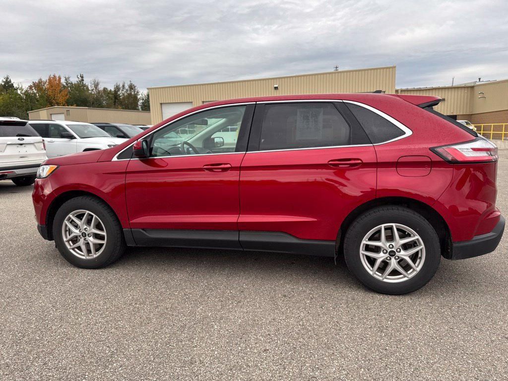 Used 2024 Ford Edge SEL w/ Convenience Package AWD/4WD image 12