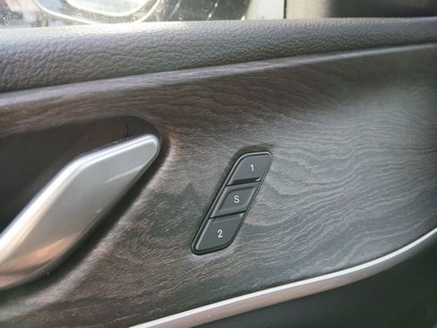 New 2025 Jeep Grand Cherokee Limited image 37