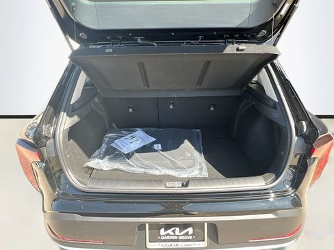 New 2026 Kia K4 EX FWD image 25
