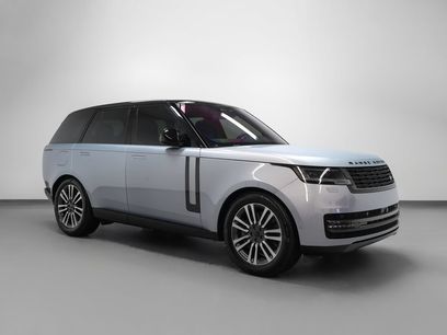 Used 2023 Land Rover Range Rover SE