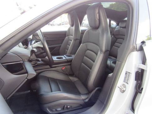 Used 2023 Porsche Taycan Premium Package w/ Premium Package image 6
