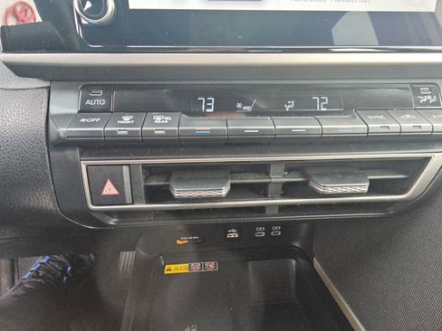 Certified 2025 Toyota Camry LE w/ Convenience Package image 18