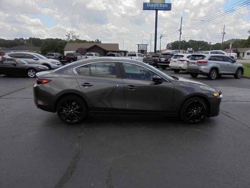 Used 2024 MAZDA MAZDA3 s FWD image 2