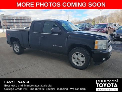 Used 2011 Chevrolet Silverado 1500 LT w/ All-Star Edition image 3