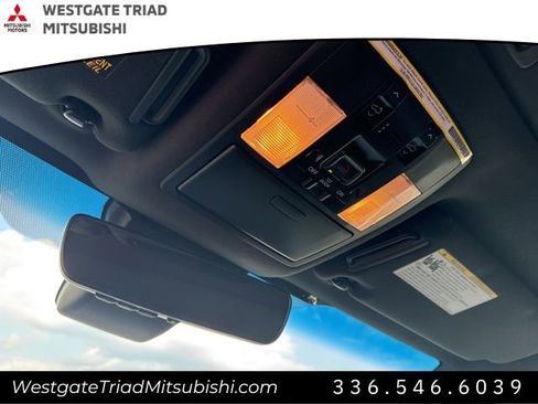 Used 2023 Lexus GX 460 Premium w/ Premium Package image 24